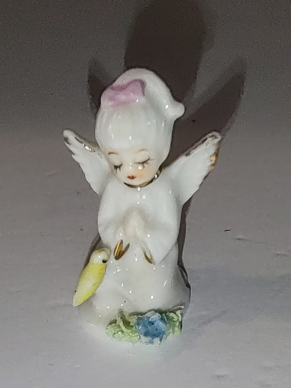 Napcoware Miniature Girl Angel Figurine Wreath Flowers Bird Bowi (Gs4)